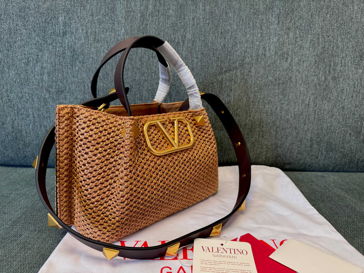 Valentino Spring and Summer 25 Tote Bag Brown Raffia