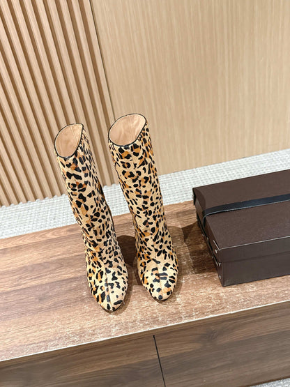 ALAIA high-heeled short boots leopard print velvet 386014