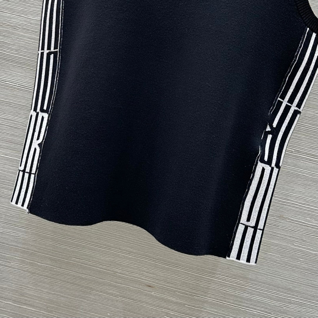 CD 25 Embroidery Knitted Vest Top Black Polyester Cotton