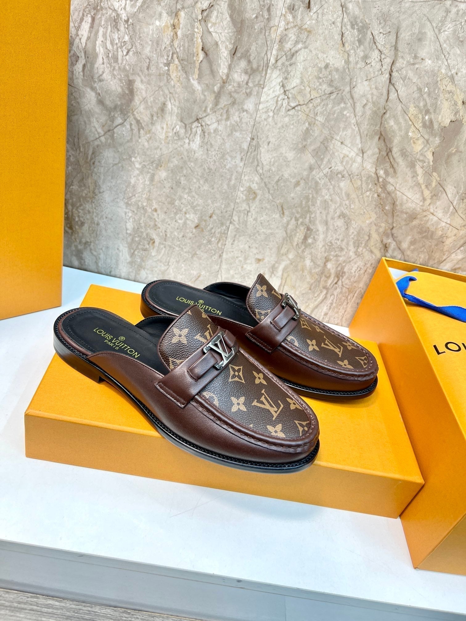 LV EASY MULE IN BROWN CHOCOLATE MONOGRAM CALFSKIN