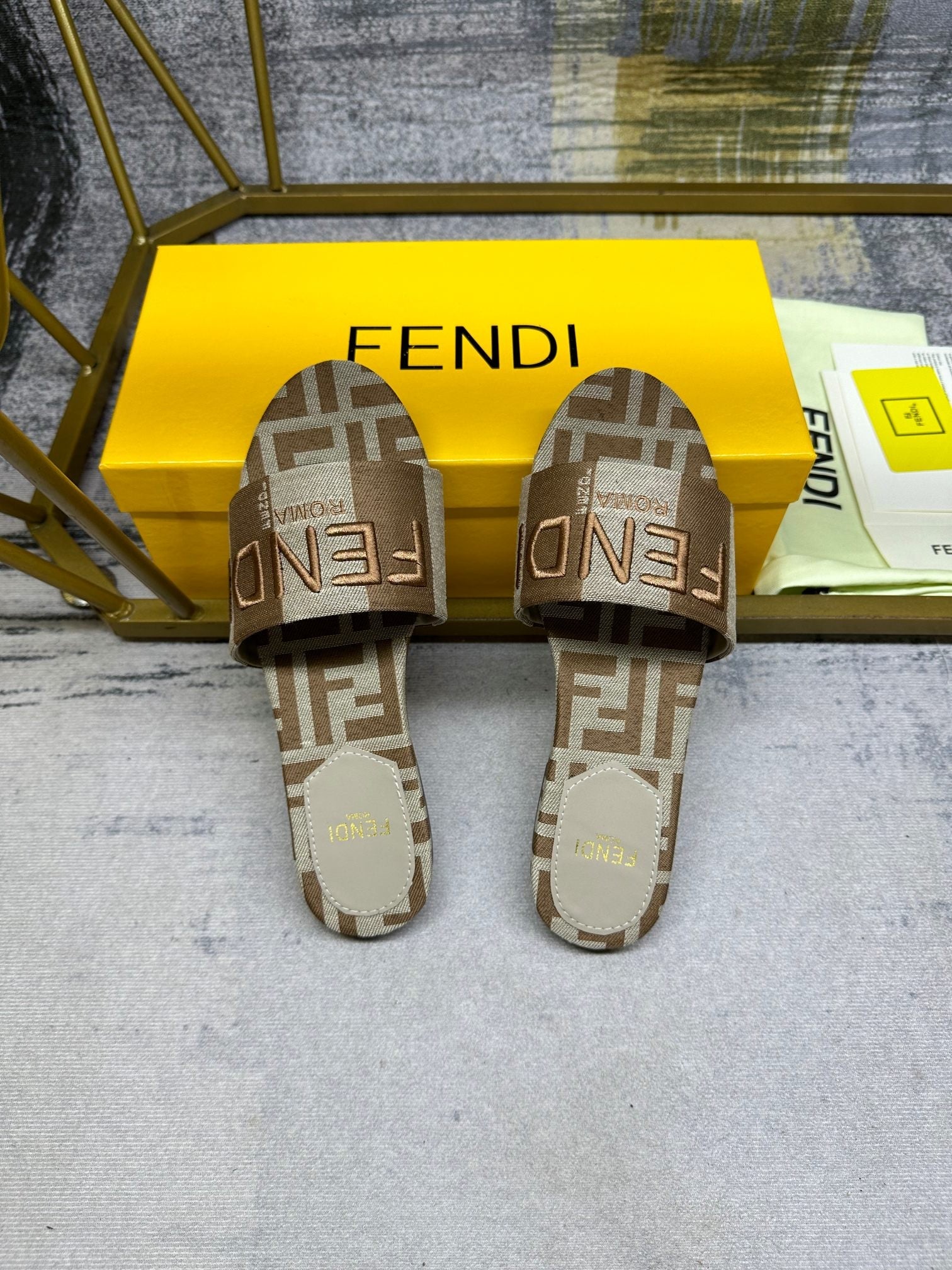 FF 5 Brown Grey Canvas Slide