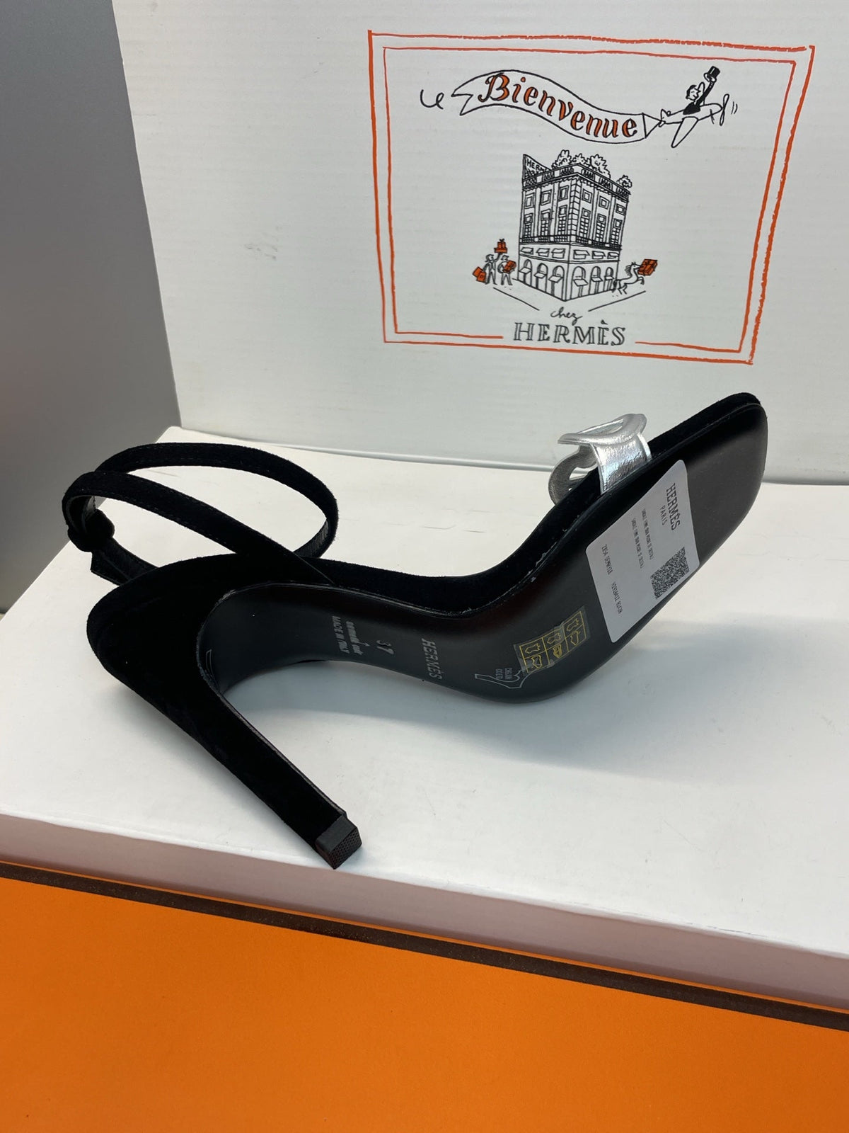 HM 26ss Pig-Nose Sandals  105 Black Suede Leather 607083