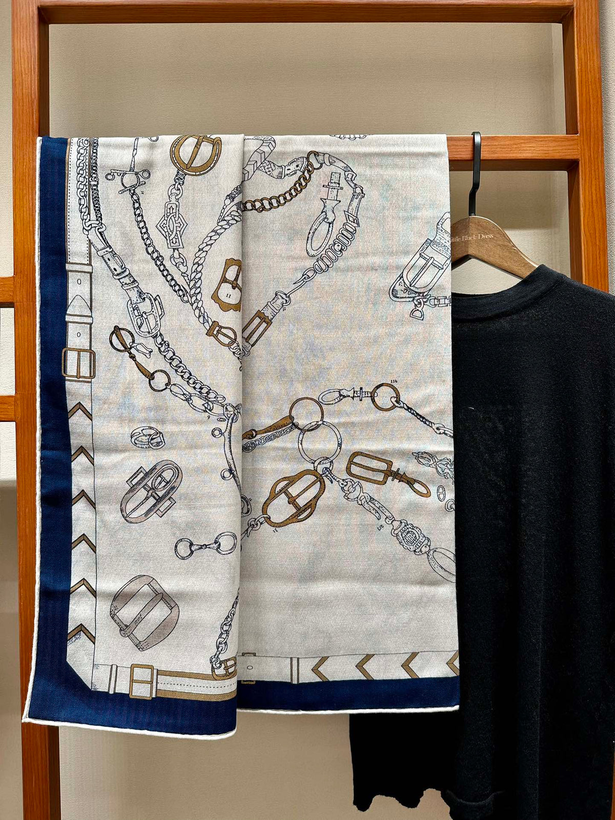 Chevaux Dechaines Shawl 135 CM IN Blue Purple Colorful Cashmere Silk 373687