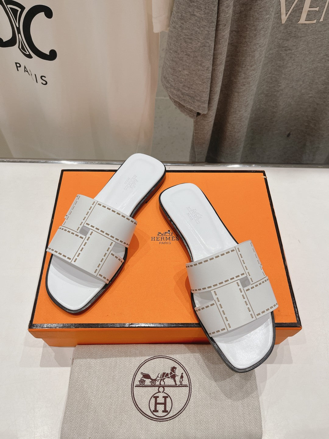 Idioma Sandal White Calfskin