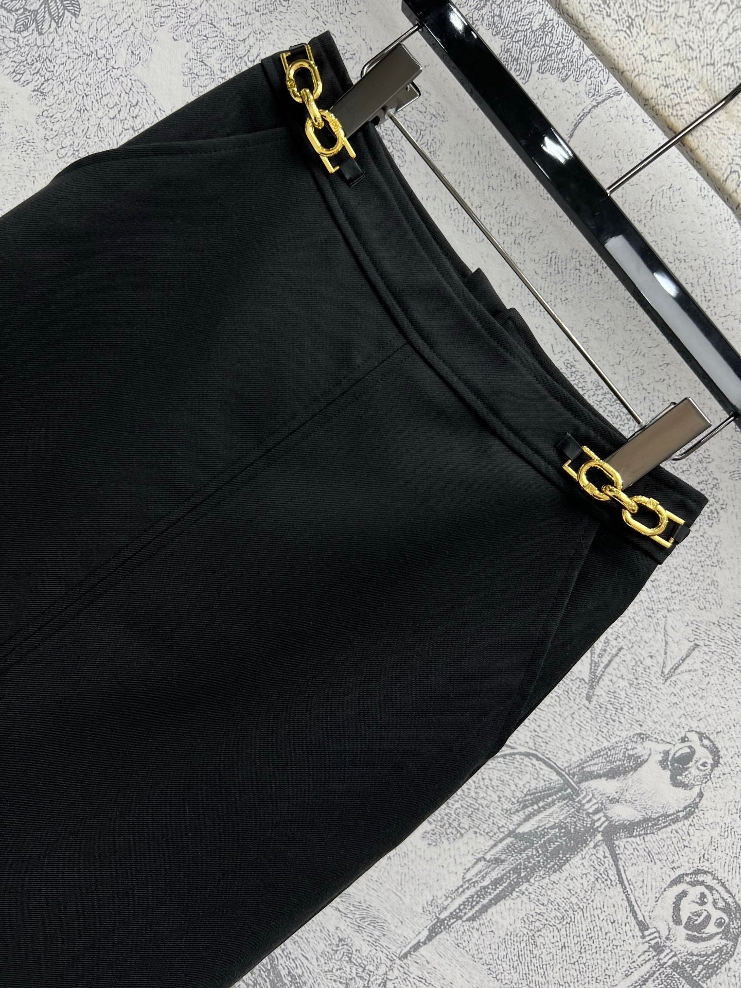 LV 25  Long Skirt Logo Black Polyamide Wool