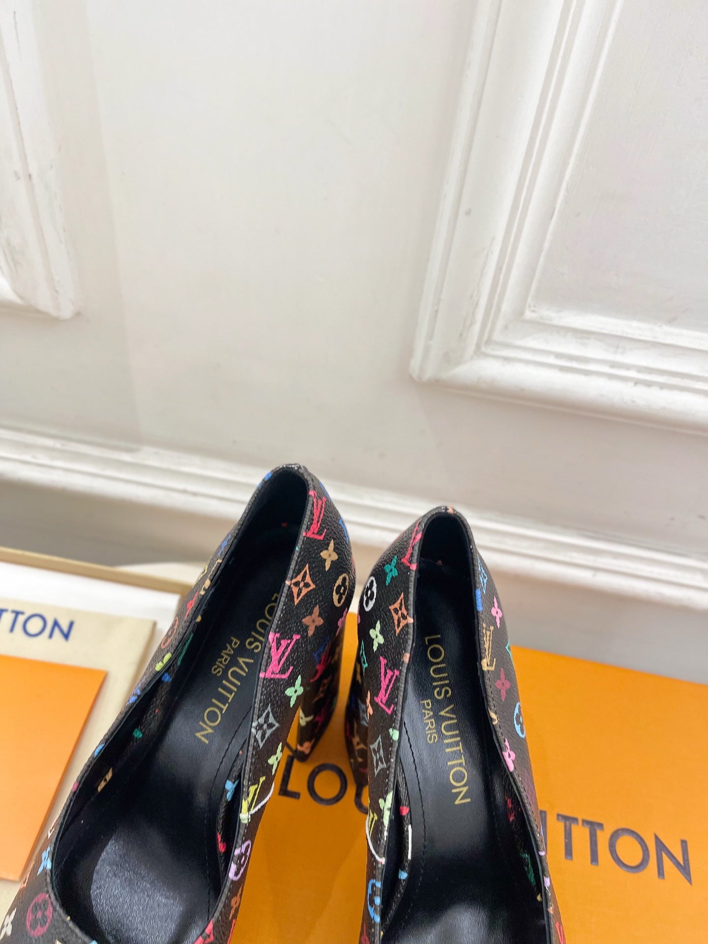 LV 26ss Pump 110 Black Monogram Multicolor Leather 631922
