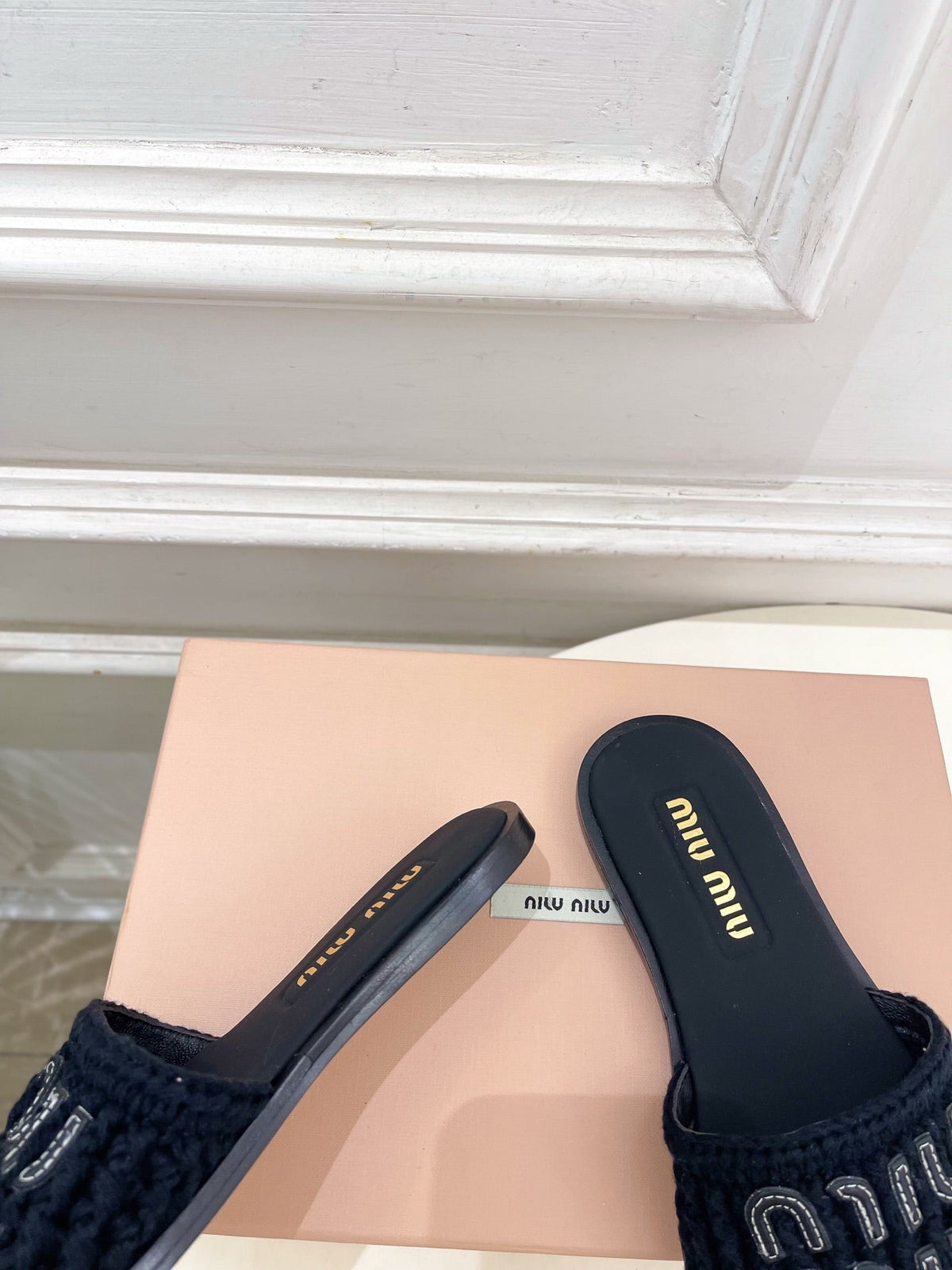 MIU Flat Slippers Black Knitted Fabric Sheepskin 631914