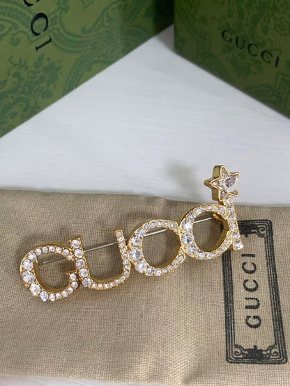 Gucci Brooch Gold 186101